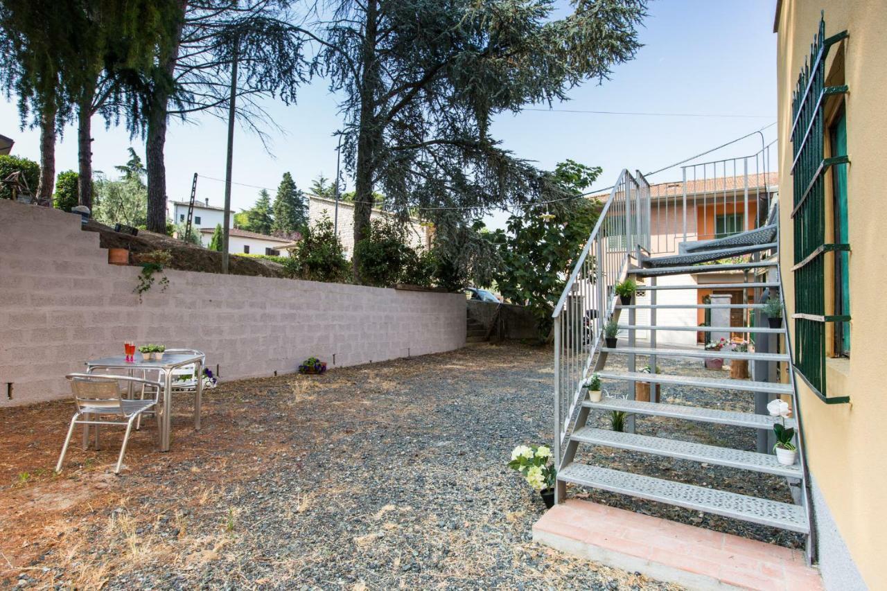 Casa Donatella Apartamento Montecchio  Exterior foto