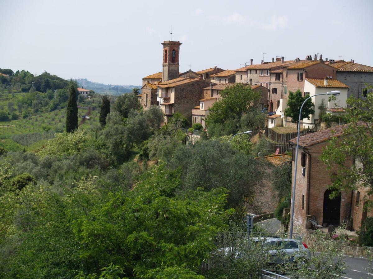 Casa Donatella Apartamento Montecchio  Exterior foto